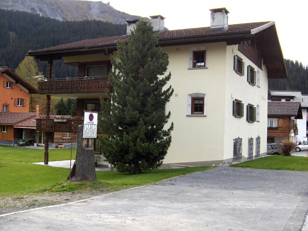 Hus Pravis Leilighet Klosters Eksteriør bilde