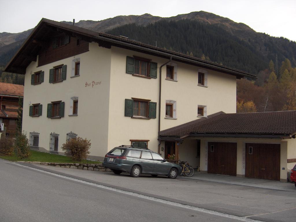 Hus Pravis Leilighet Klosters Eksteriør bilde
